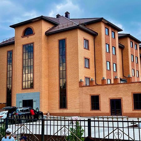 בורובויה Hotel Gloria Deluxe מראה חיצוני תמונה