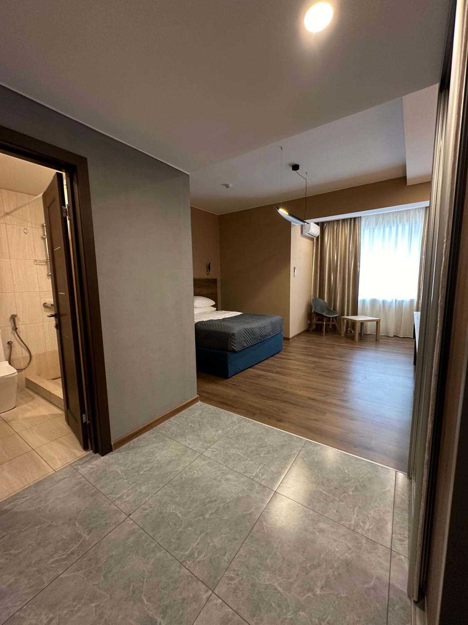 בורובויה Hotel Gloria Deluxe מראה חיצוני תמונה